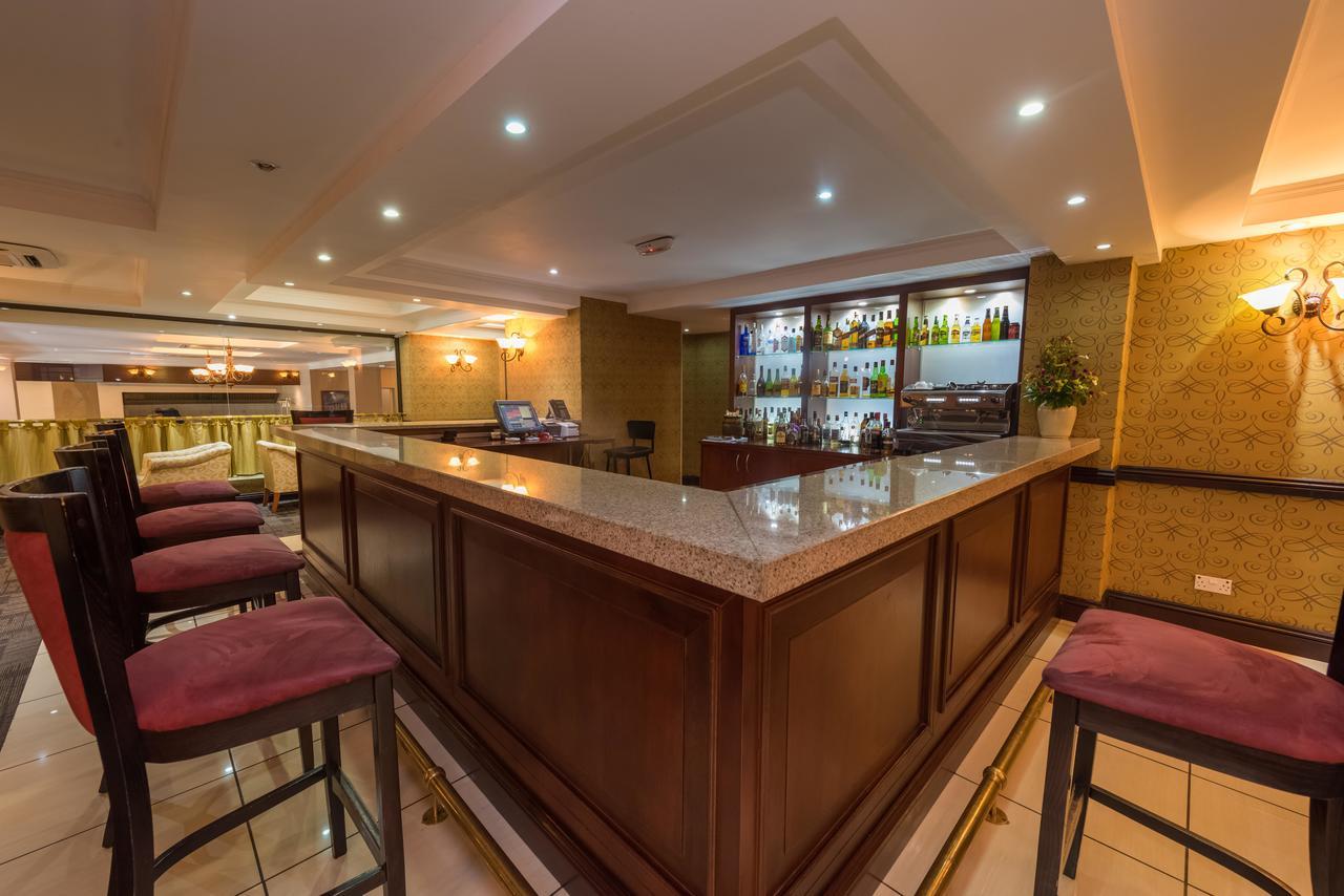 Sunbird Capital Hotel Lilongwe Exterior photo