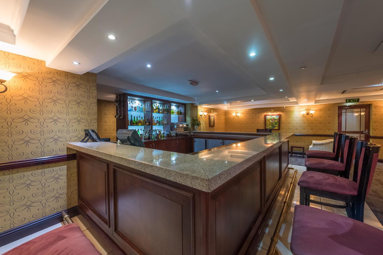 Sunbird Capital Hotel Lilongwe Exterior photo